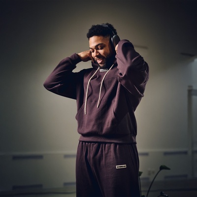 GymBeam Суичър Aura Hoodie Tee Brown M