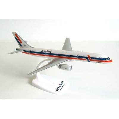 PPC Holland Boeing 757 27B Air Holland Snap Fit 1:200