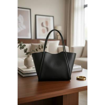 Dámska kožená kabelka TS05-107/BLACK