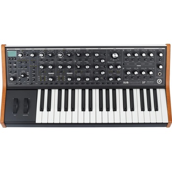 Moog SUB 37