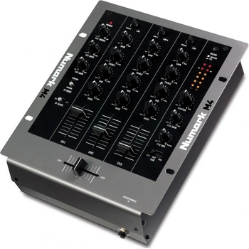 Numark M4