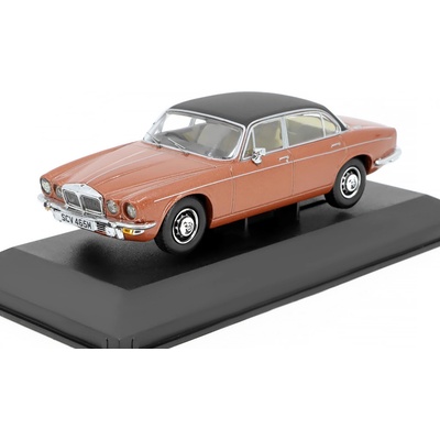 Corgi Corgi Toys Daimler Double Six MKII 1975 korálový 1:43