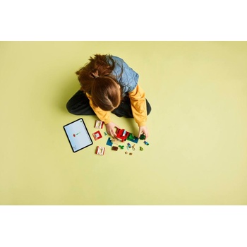 Image 1 of LEGO® Minecraft® - The TNT Jungle House (21275)