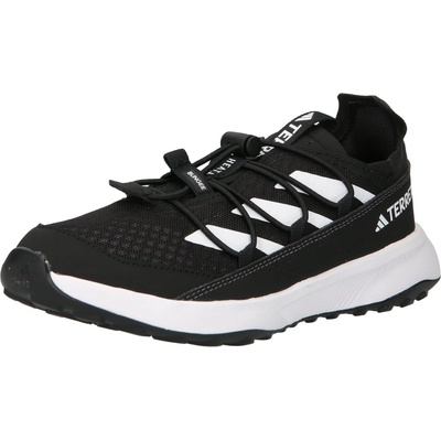 Adidas terrex Ниски обувки 'Voyager 21 Heat. Rdy Travel' черно, размер 29