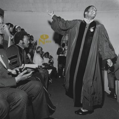 Pastor T.L. Barrett - I Shall Wear A Crown CD