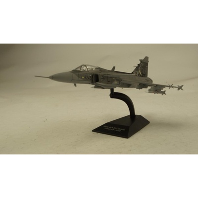 IXO / Altaya / Sonic JAS-39C Gripen Czech Air Force Nr. 9235 NATO Tiger Meet 2011 1:72
