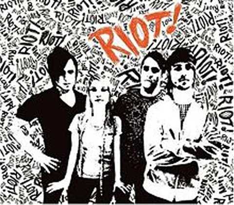 Paramore - Riot!
