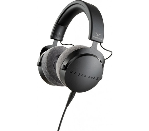 Beyerdynamic DT 700 PRO X