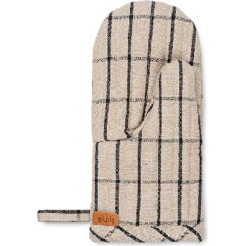 Ferm Living Ръкавица за кухня Hale пясъчен цвят (1104263227)