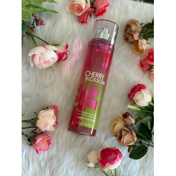 Image 1 of Bath & Body Works Спрей за тяло Cherry Blossom - Bath & Body Works