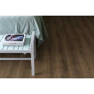 QuickStep Ламиниран паркет Quickstep №CLM5789 Дъб топлокафяв 8мм / 32 клас (CLM5789)