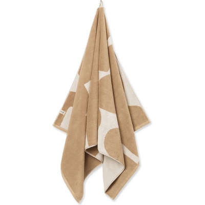 ferm LIVING Bavlnená osuška Ebb Sand 140 x 70 cm