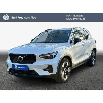 Volvo XC40 B3 Plus DKG Plus Dark 120 kW