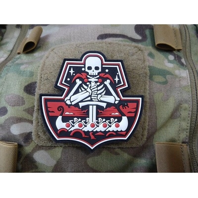 JACKETS TO GO Nášivka GHOST SHIP SKULL plast FAREBNÁ