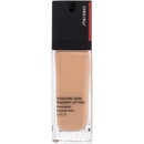 Shiseido Synchro Skin Radiant Lifting Foundation rozjasňujúci liftingový make-up SPF30 230 Alder 30 ml