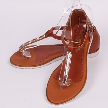 Кафяви сандали декорирани с камъчета