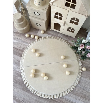 Velvet podložka na hranie s volánikom okrúhla krémová