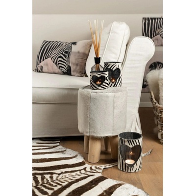 Svícen se srdcem zdobený kůží se vzorem Zebra - 11,5*11,5*10,5cm - Mars & More