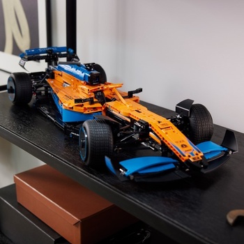 LEGO® Technic 42141 Pretekárske auto McLaren Formula 1