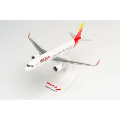 Herpa Airbus A320-251N Iberia 2013 Barajas Španělsko 1:200