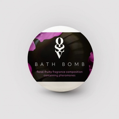 Obsessive Bath Bomb Floral Fruity šumivá guľa do kúpeľa s feromónmi 100 g