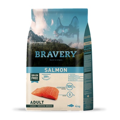 Bravery Salmon Medium & Large Breeds Adult Dog - за израснали кучета от средни и едри породи със сьомга 4 kg