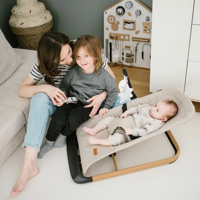 Kidwell Laro lehátko pre bábätká – ergonomické, 3-bodové pásy, 3 polohy, hrazdička