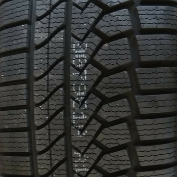 Goodride Zuper Snow Z-507 215/60 R17 100V