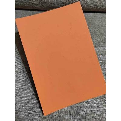Samolepicí pěnová guma Moosgummi 20x30 cm oranžová