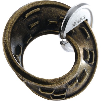 Hanayama Cast MOBIUS hlavolam
