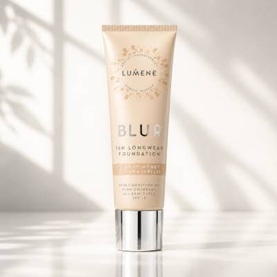 Lumene ВЕГАН Дълготраен фон дьо тен SPF 15 Lumene Vegan Blur Soft Honey Outlet (83465-A)