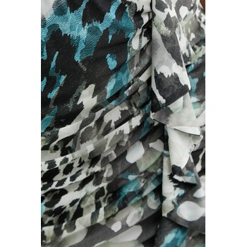 Guess Пола Guess VERDIANA в зелено къса със стандартна кройка W5YD56 KCZC2 (W5YD56.KCZC2)