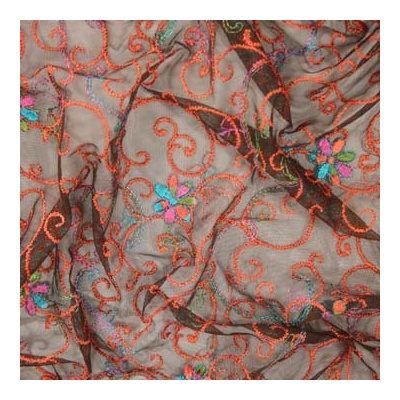 Vyšívaný tyl hnědý, barevná výšivka š.140