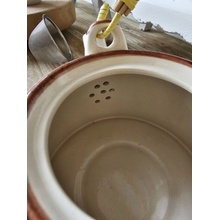 Clayre & Eef Porcelánová konvice na čaj s motivem růží 18x14x12 cm 0,8L
