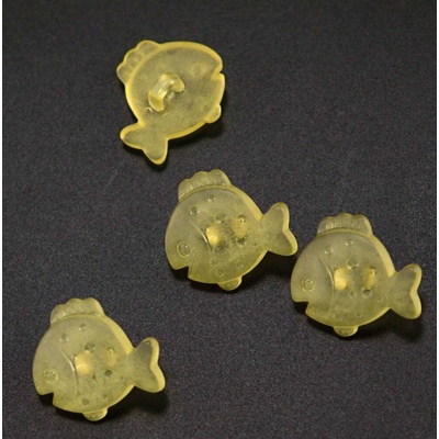 Gombík so spodným prišitím - priesvitná žltá rybička - priemer 1,6 cm