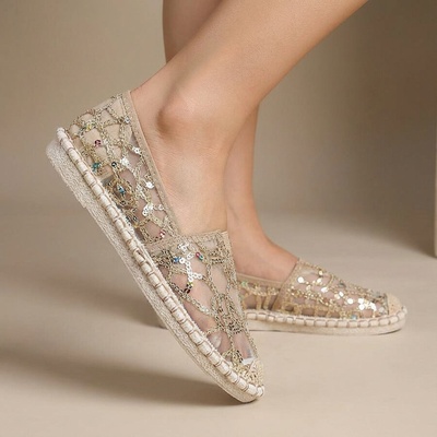 Бежови еспадрили от тюл с пайети в златисто