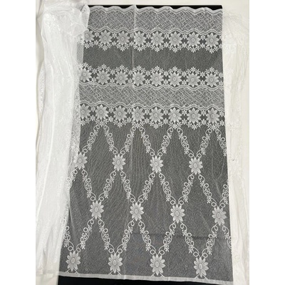 Dekaland Biela záclona 22 Farba: Bílá, Veľkosť: 180x300cm Biela 180x300cm