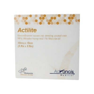 ACTILITE Krytie na rany antimikrobiálne 10 x 20 cm 10 ks