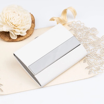 Art gift Гравиран Визитник - Бял