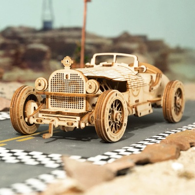 RoboTime 3D drevená skladačka Závodné auto