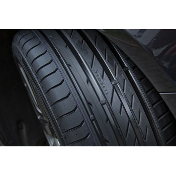 Nokian Tyres zLine 225/55 R17 97W