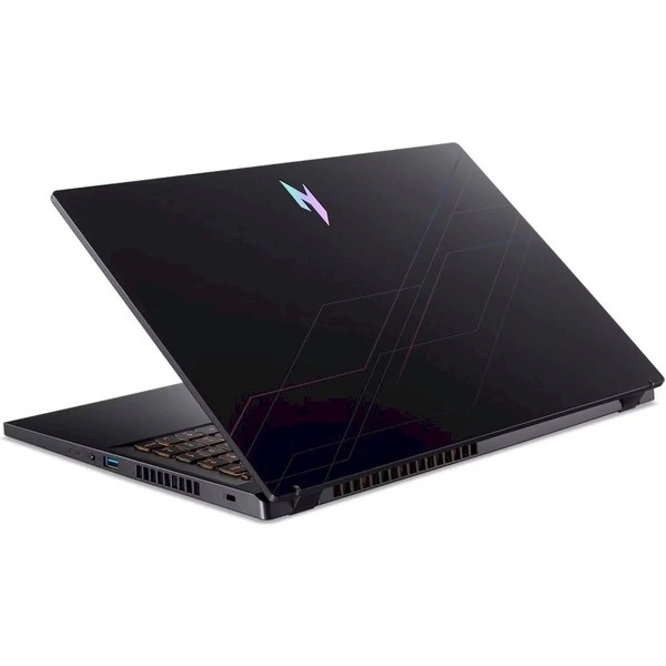 Zadní strana Acer Nitro V 15 NH.QV2EC.004
