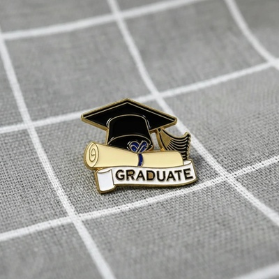 Pinarna Graduate Absolvent
