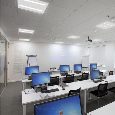 Led панел apollo ugr16 (2006)