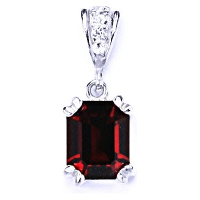 Čištín Stříbrný přívěsek se Swarovski krystalem siam P 1201 2