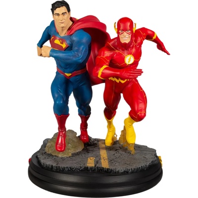 DC Direct Статуетка DC Direct DC Comics: Justice League - Superman & The Flash Racing (2nd Edition), 26 cm (DCCFEB200606)