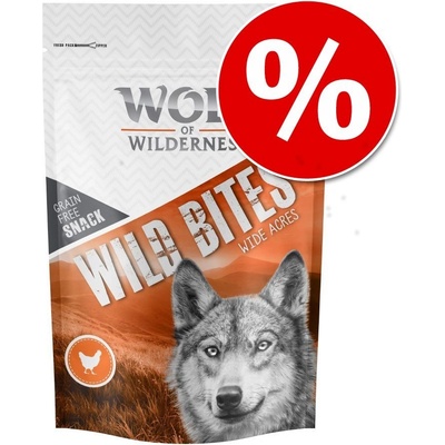 Little Wolf of Wilderness Snack Wild Bites Junior Green Fields Jehněčí & kuře 180 g
