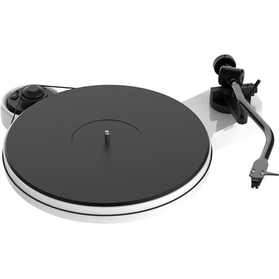 Pro-Ject Грамофон Pro-Ject RPM 3 Carbon (2M Silver) - бял гланц (9120050439351)