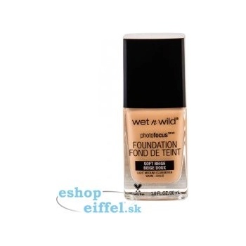 Wet n Wild Photo Focus zmatňujúci fluidný make-up Soft Beige 30 ml