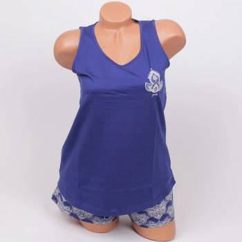 Image 1 of Дамска пижама в тъмносиньо с флорални елементи